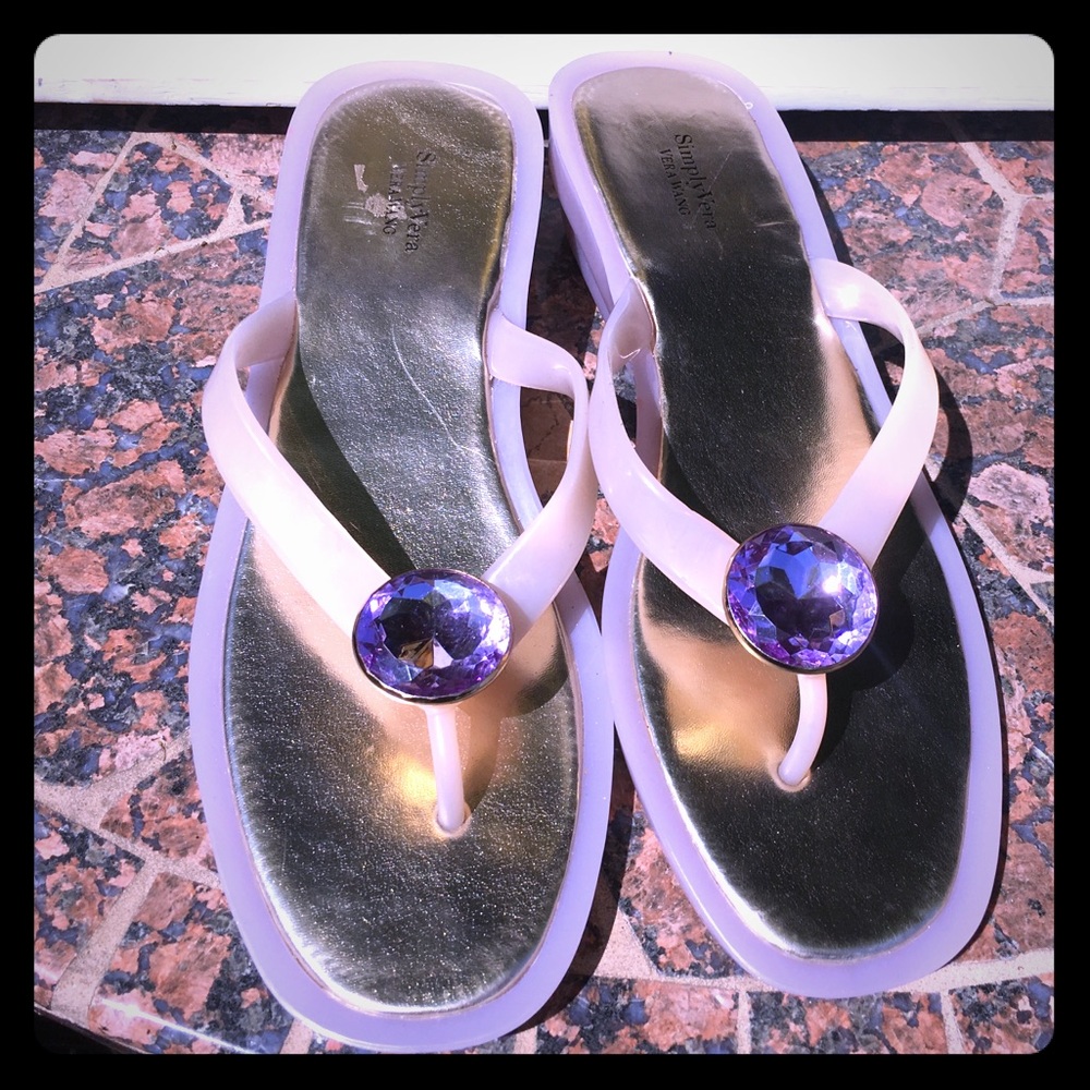 New Vera wang woman’s sandals
